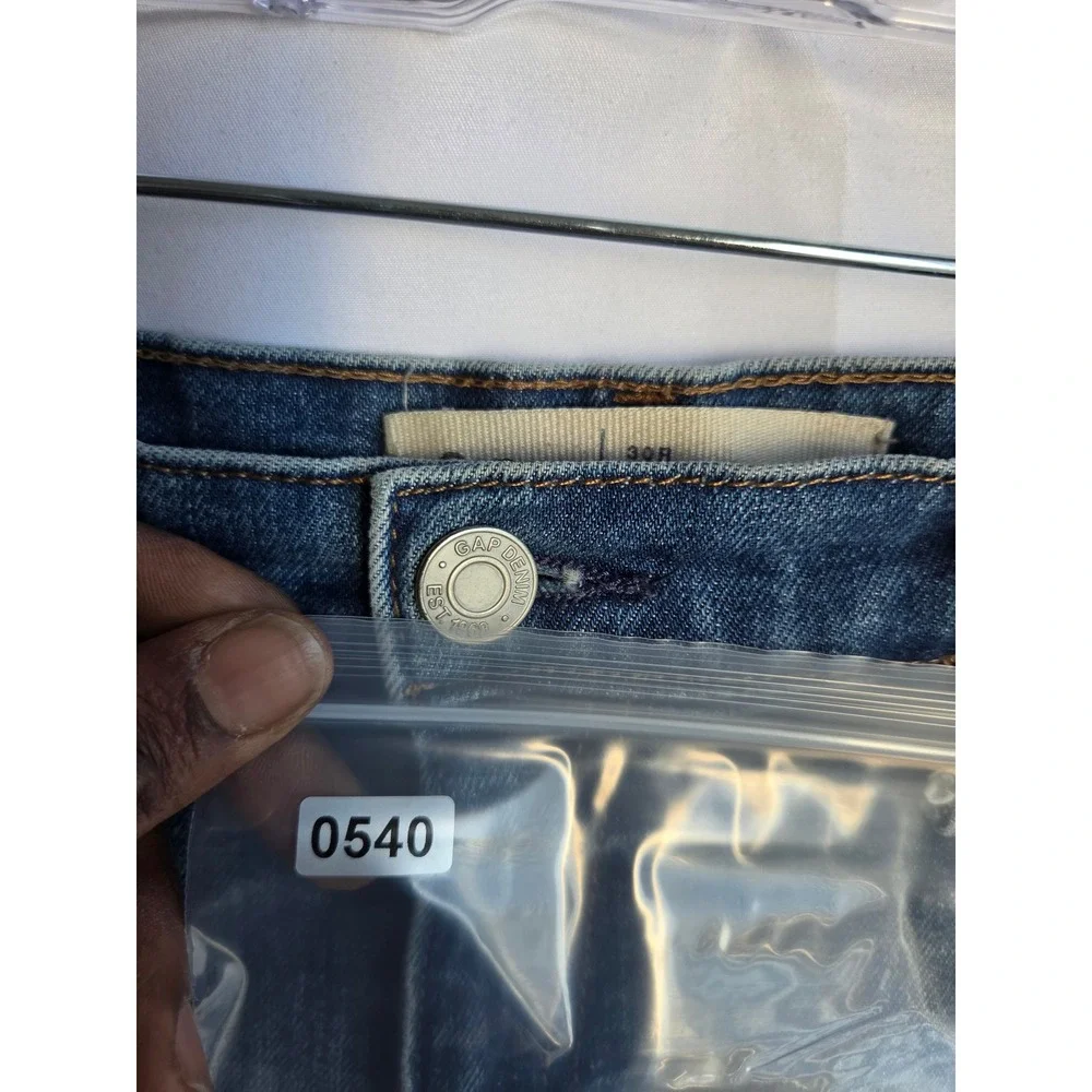 Gap  Best Girlfriend Jeans Womens Blue Medium Relaxed Mid Straight